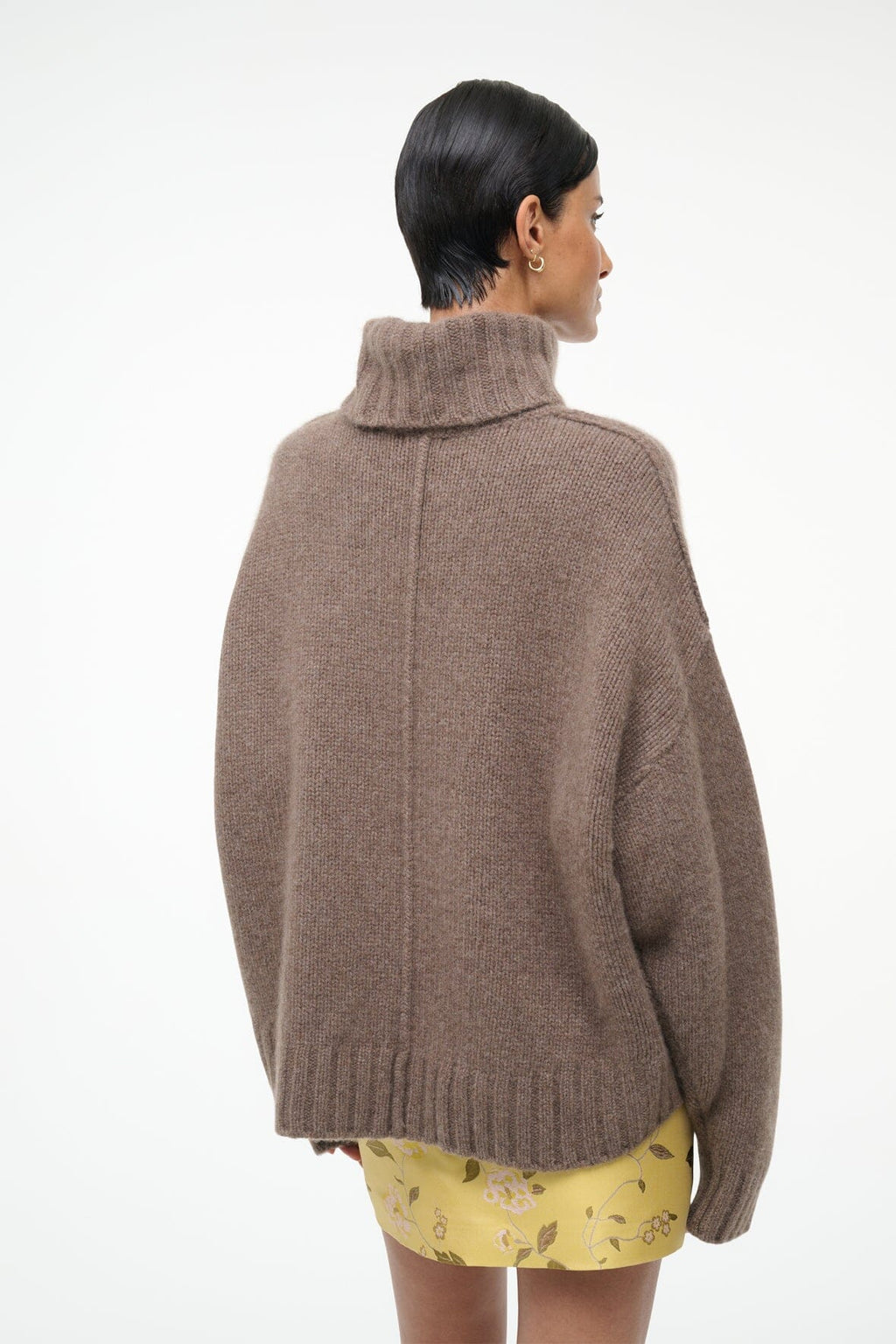 BETSY CASHMERE SWEATER | TRUFFLE