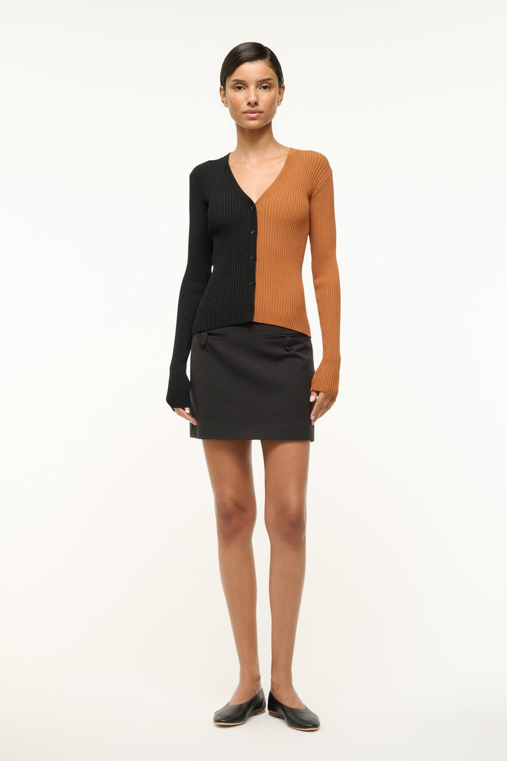 CARGO SWEATER | TAN BLACK