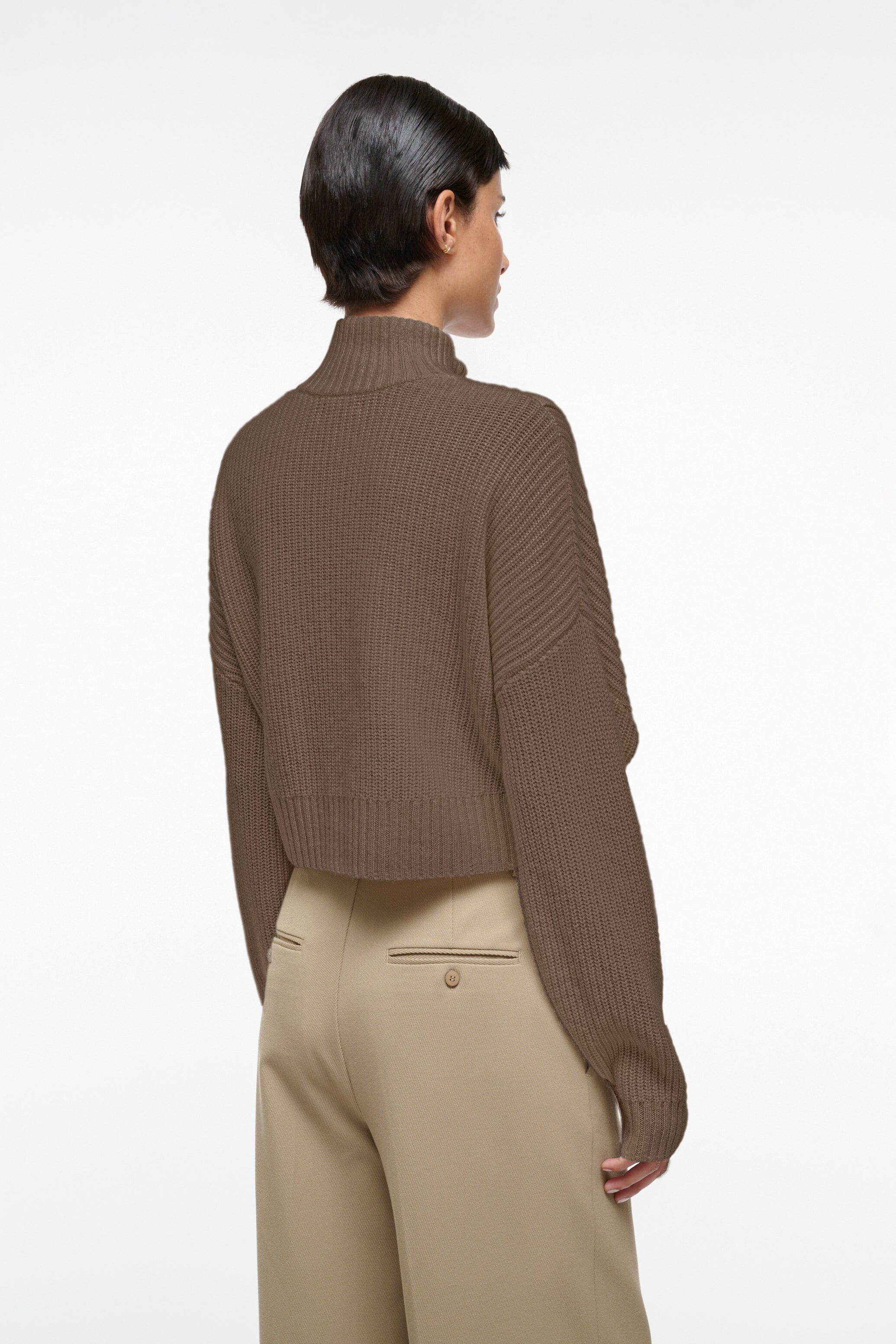 CASHMERE CROPPED HAMPTON SWEATER | TRUFFLE