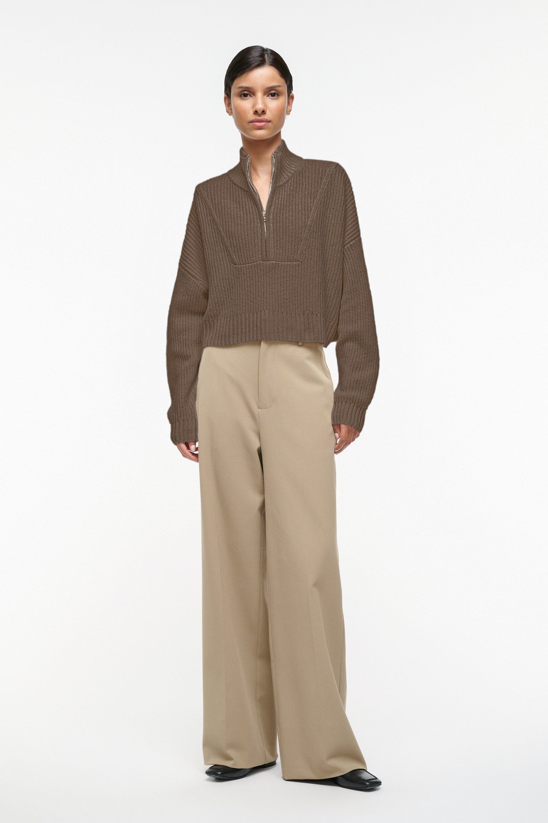 CASHMERE CROPPED HAMPTON SWEATER | TRUFFLE
