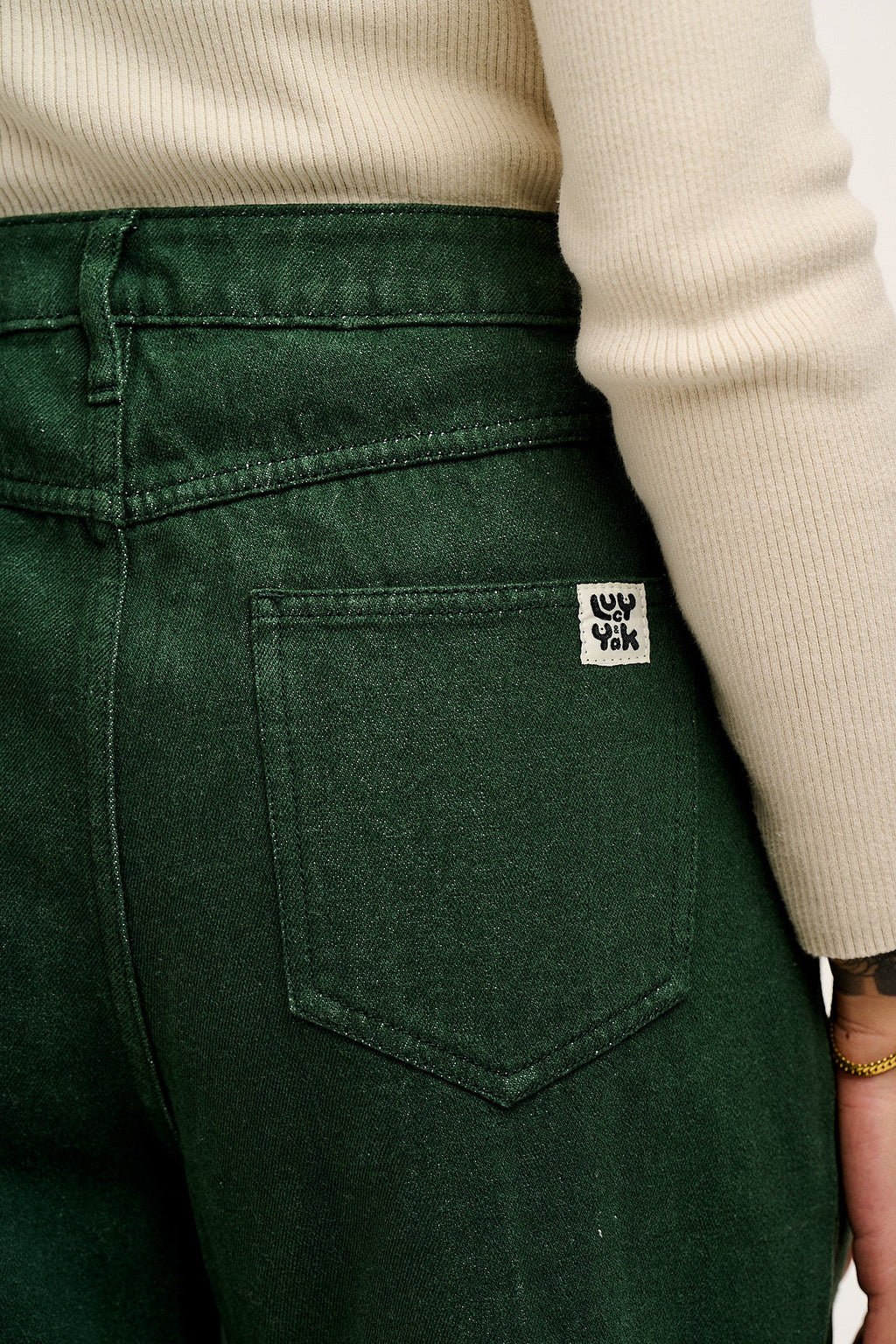 Drew - Cropped Straight Leg Denim Jeans in Posy Green