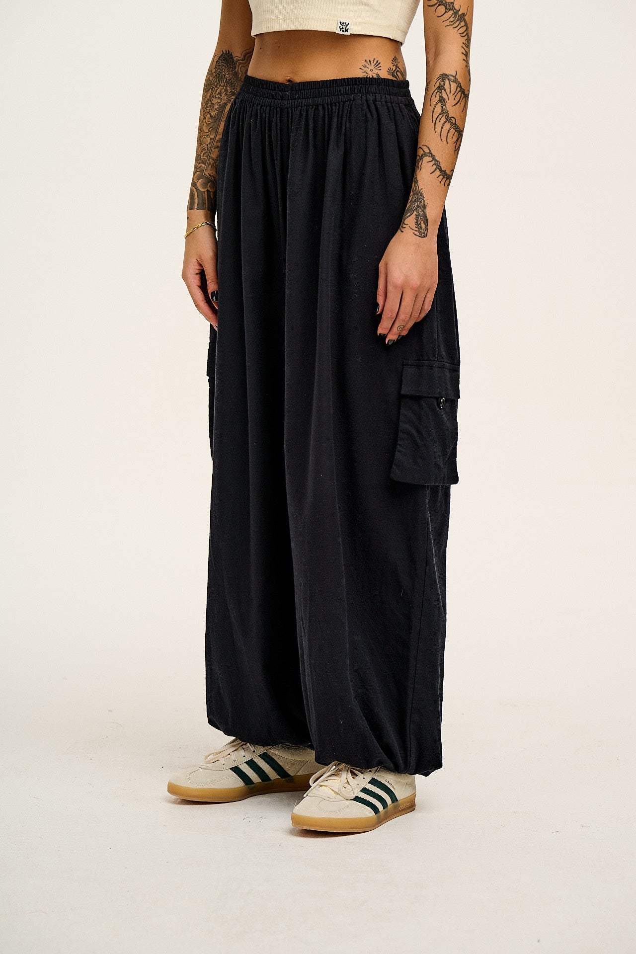 Rumi - Wide Leg Cotton & Linen Trousers in Black