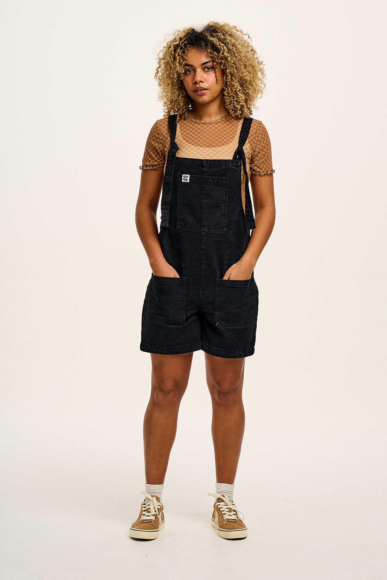 Original - Denim Dungaree Shorts in Washed Black