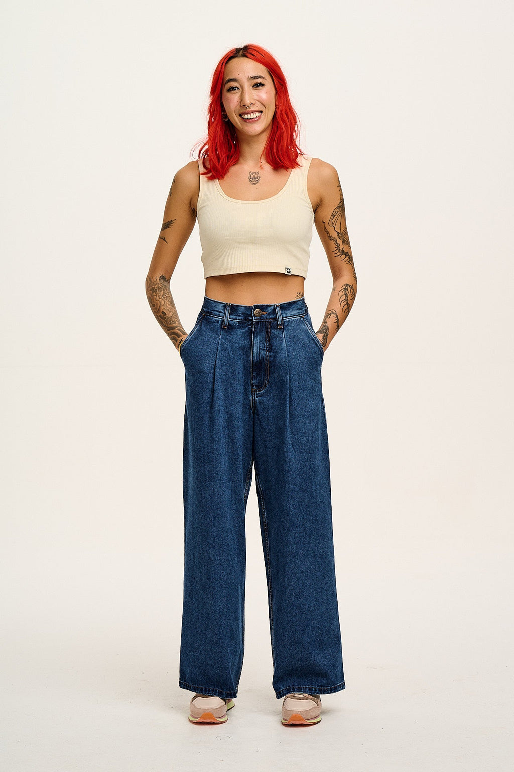 Cole - Wide Leg Denim Jeans in Mid Wash Blue