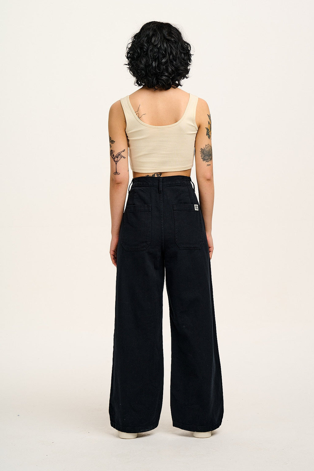 Cole - Wide Leg Denim Jeans in Black