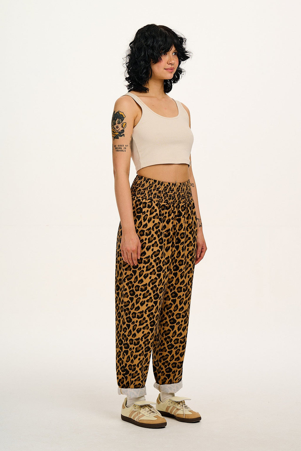Alexa - Cotton Trousers in Leopard Print