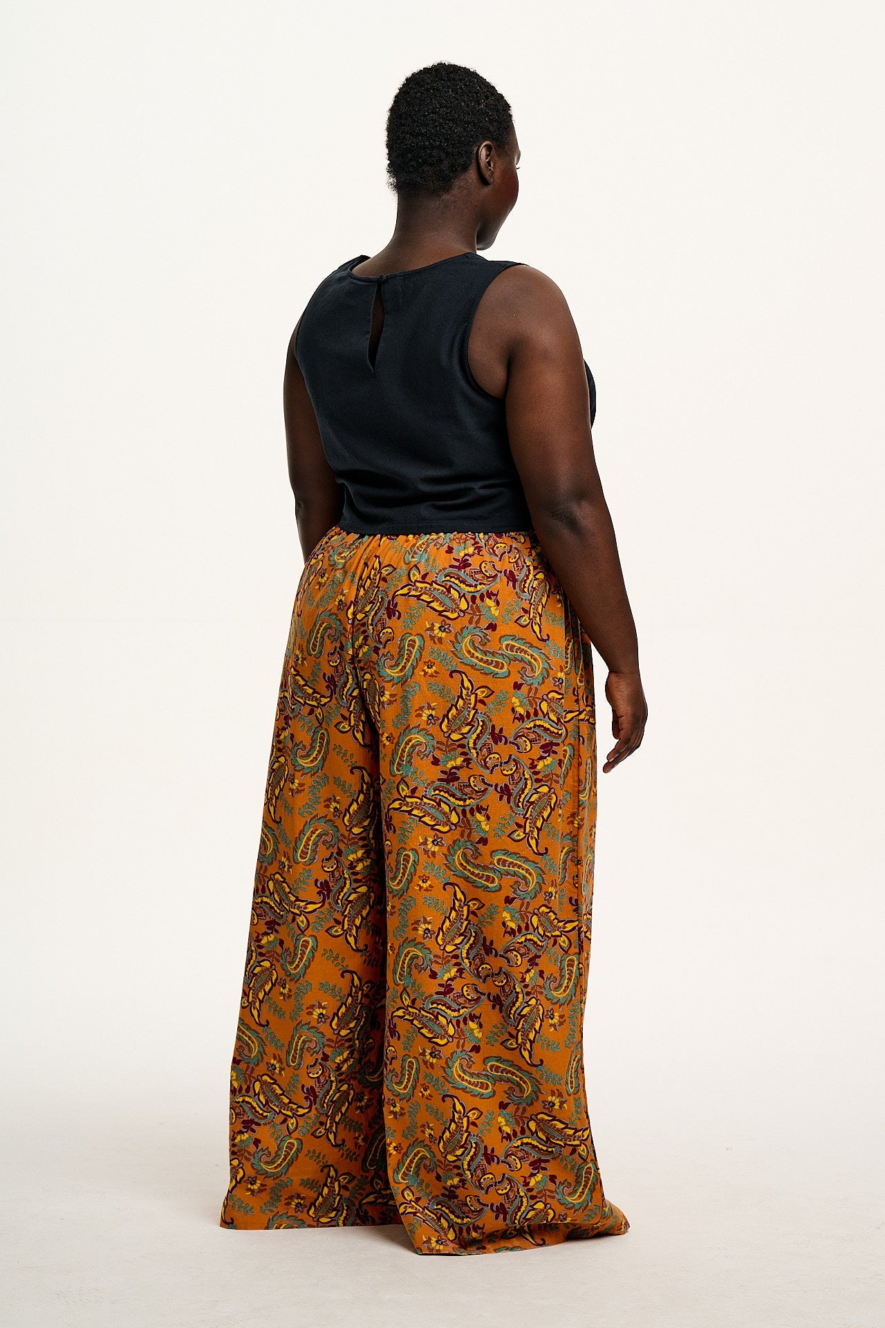 Arden - Cotton & Linen Shell Top in Black