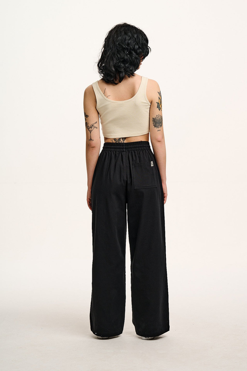 Norris - Cotton Trousers in Black