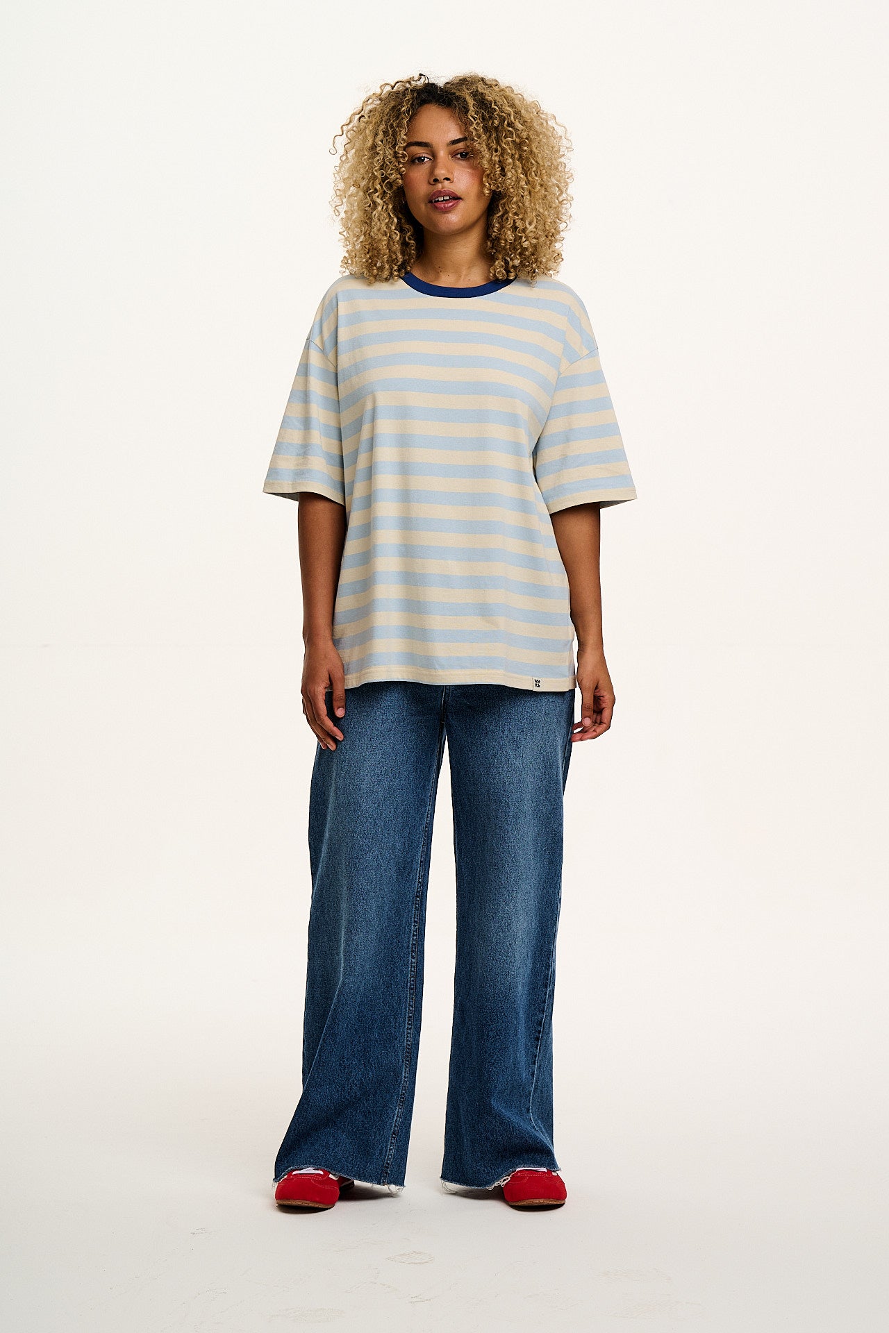 Benny - Oversized Cotton Tee in White & Blue Stripe