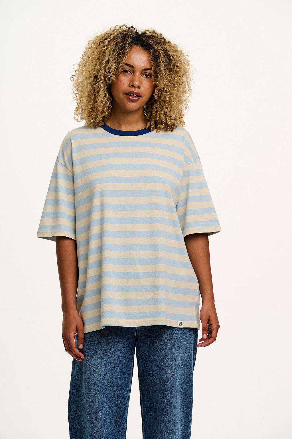 Benny - Oversized Cotton Tee in White & Blue Stripe