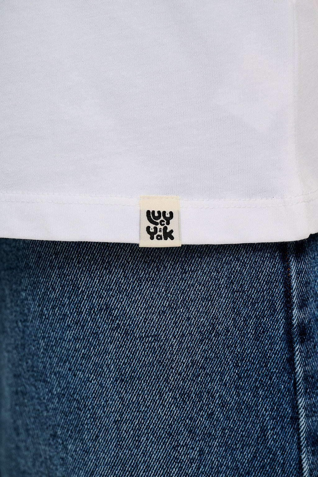 Benny - Oversized Cotton Tee in White Sant Antoni Print