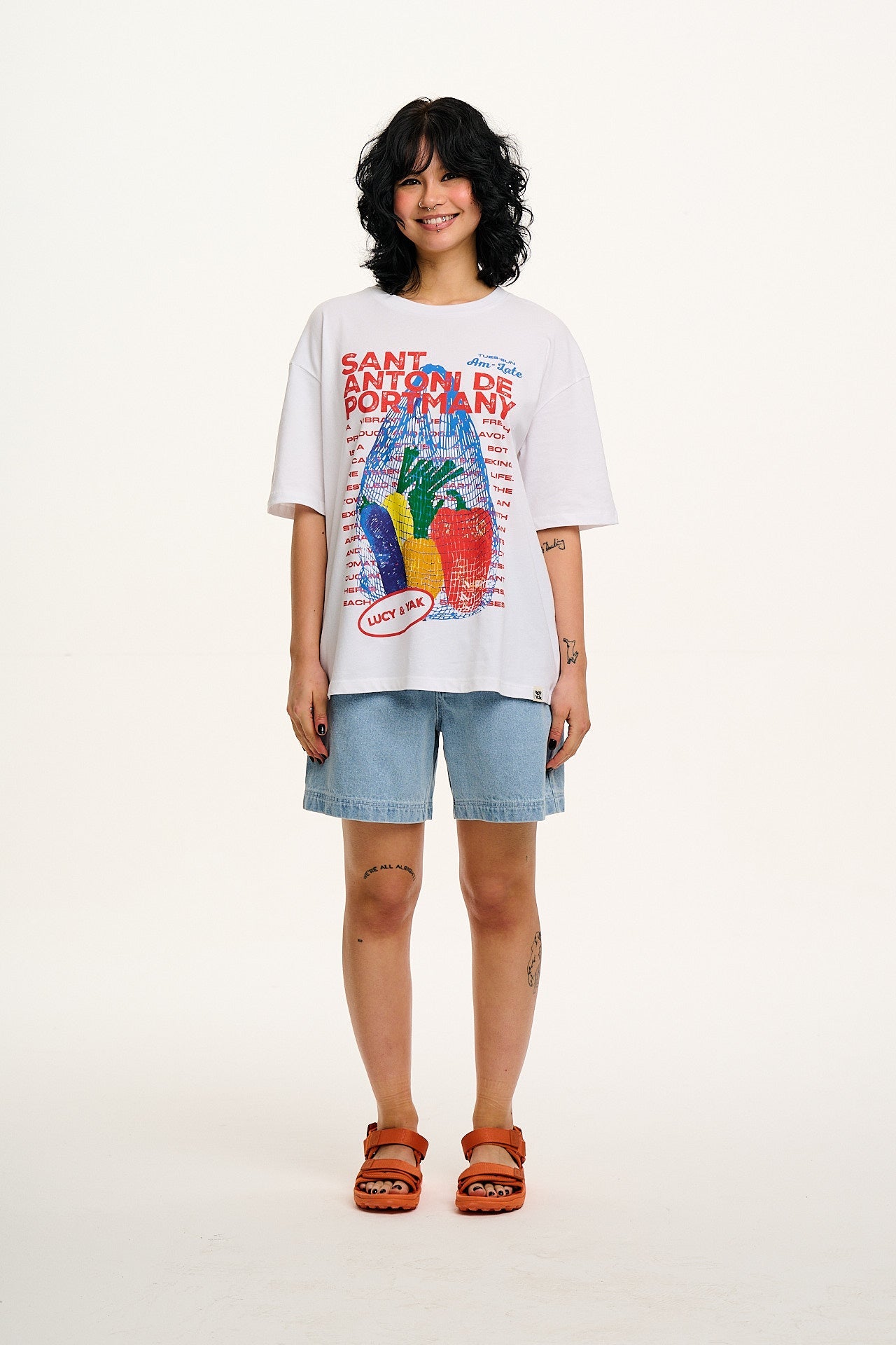 Benny - Oversized Cotton Tee in White Sant Antoni Print