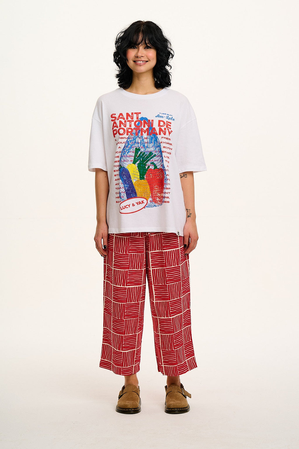 Benny - Oversized Cotton Tee in White Sant Antoni Print