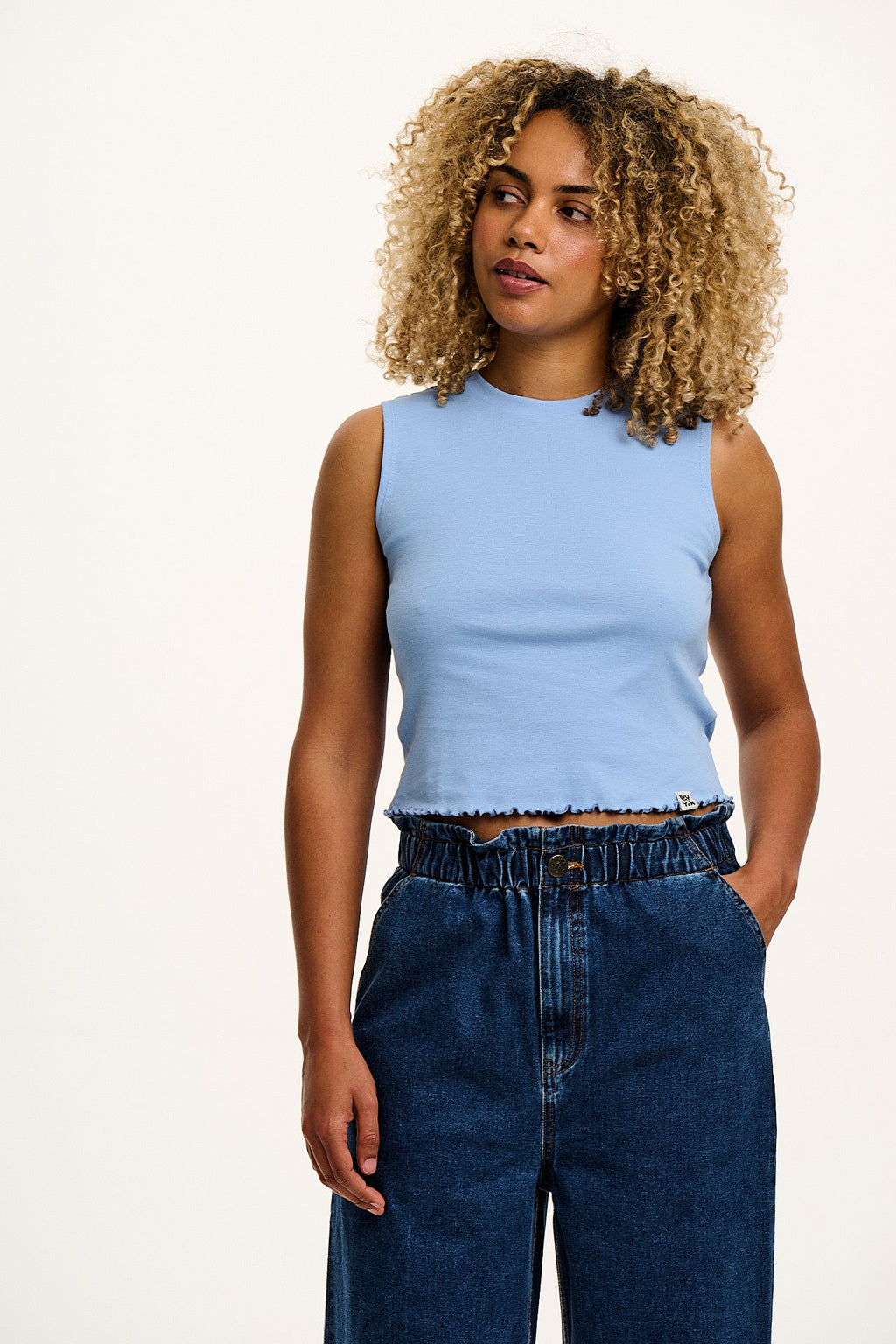 Etta - Sleeveless Cotton Tee in Blue