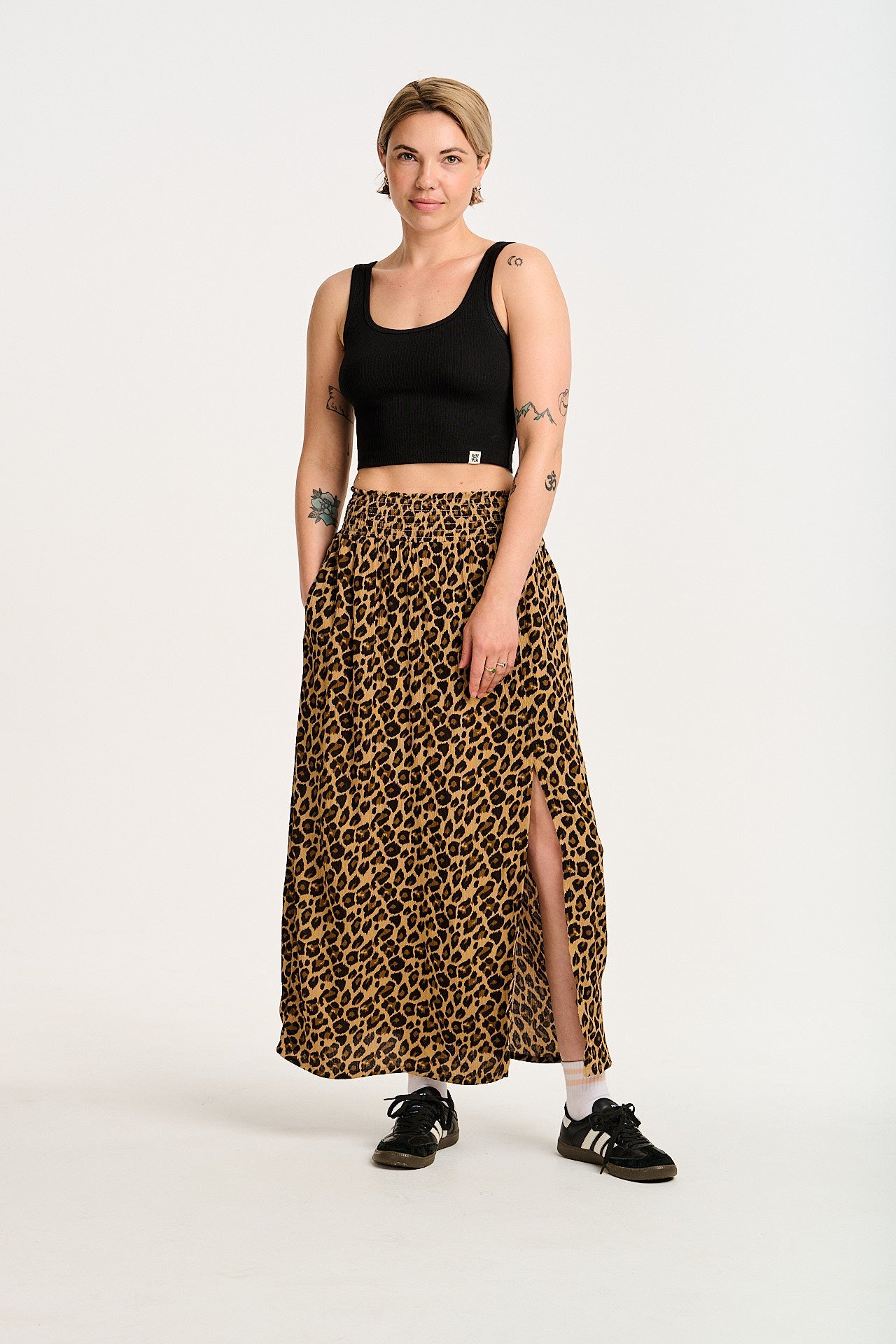 Poppy - Elasticated Waist Skirt in Leopard Print