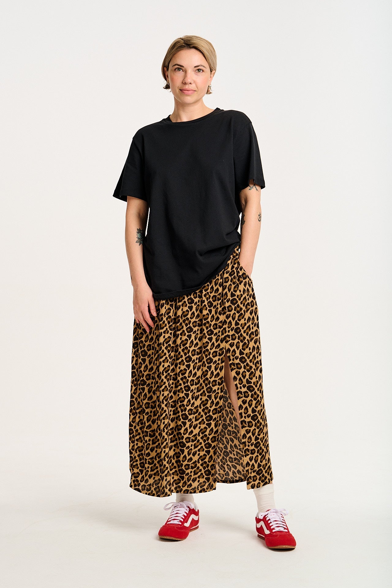 Poppy - Elasticated Waist Skirt in Leopard Print