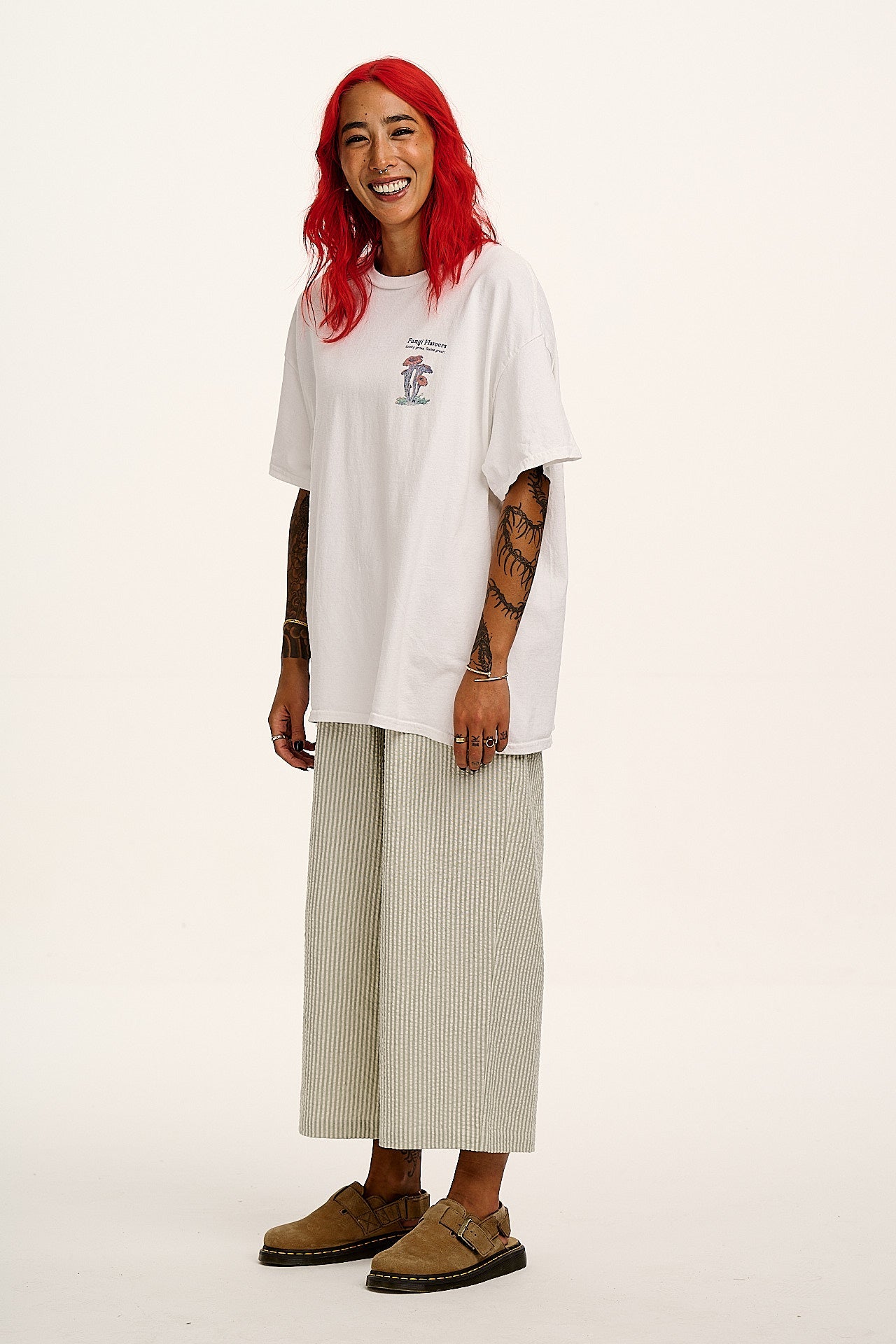 Chuck - Wide Leg Cotton Trousers in Green Stripe