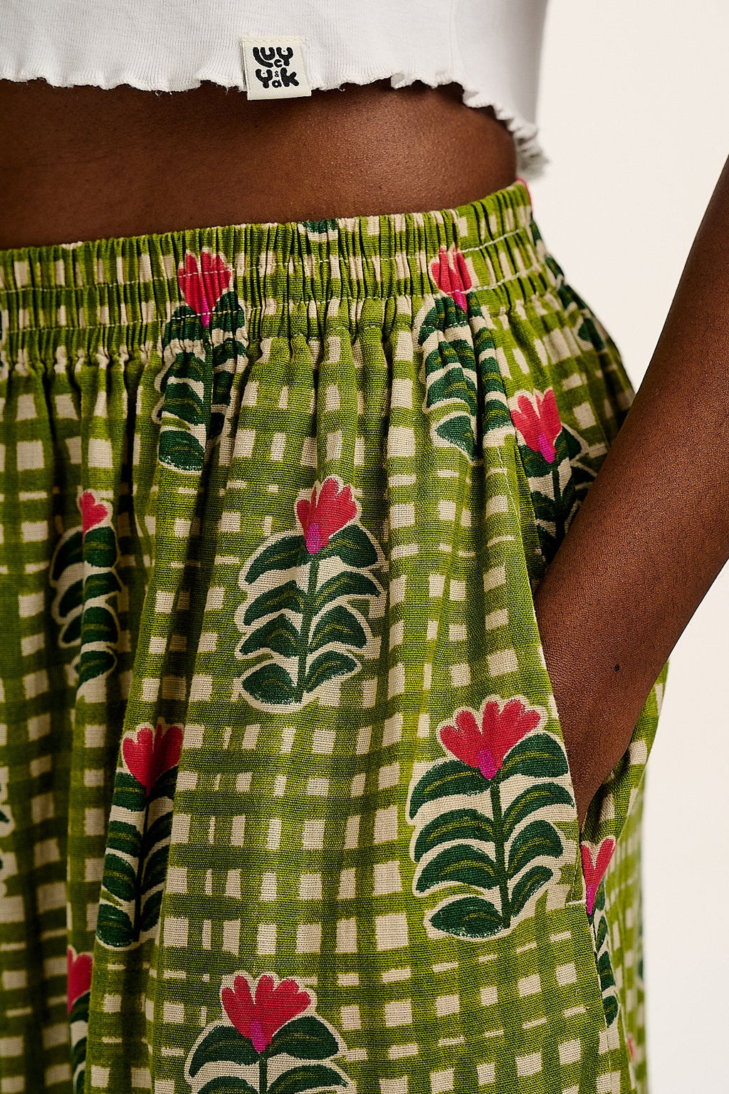 Rumi - Balloon Cotton & Linen Trousers in Blooming Green Checkerboard