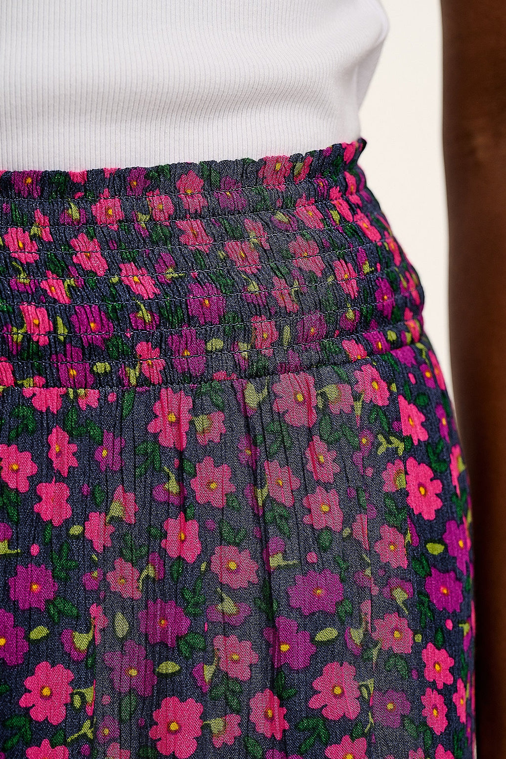 Poppy - Elasticated Waist Skirt in Purple Ditsy Floral Print