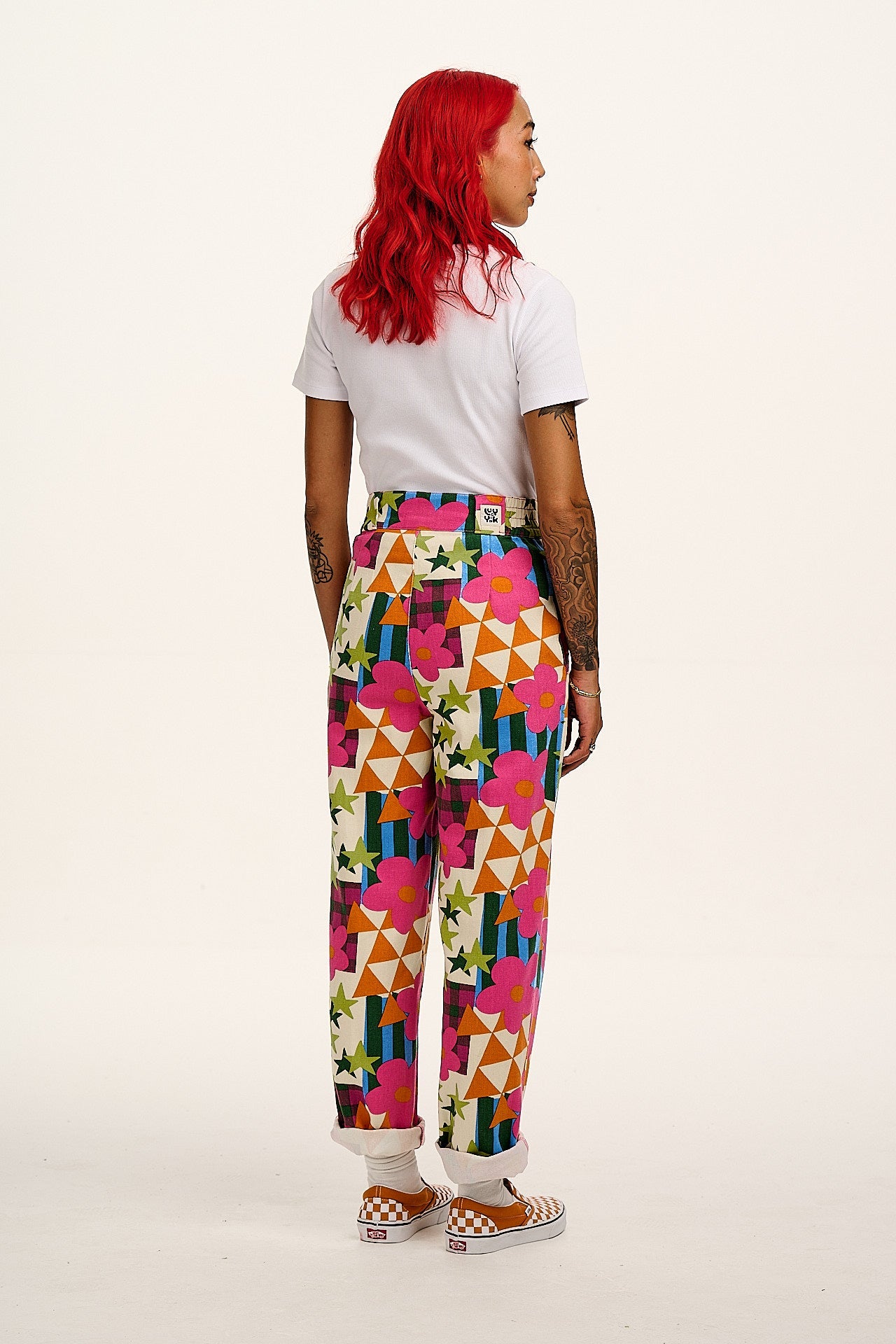 Addison - Cotton Jeans in Young at Heart Print