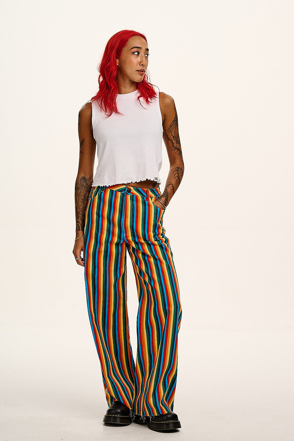 Carter - High Waisted Jeans in Rainbow Print