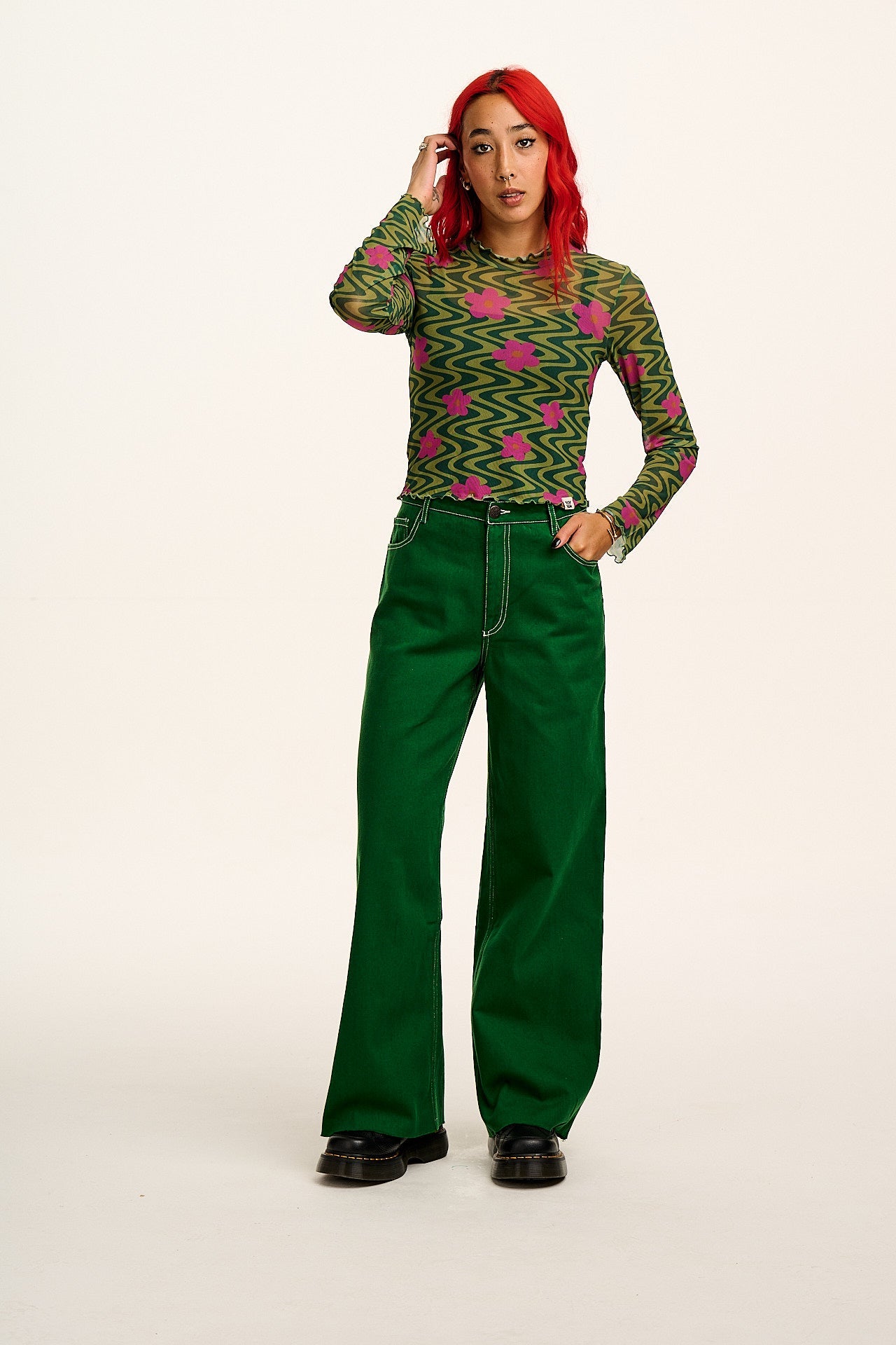Carter - High Waisted Jeans in Green Contrast Stitch
