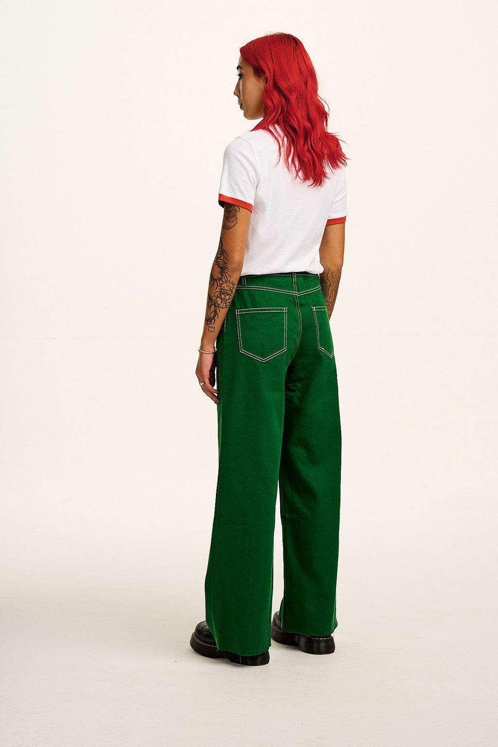 Carter - High Waisted Jeans in Green Contrast Stitch