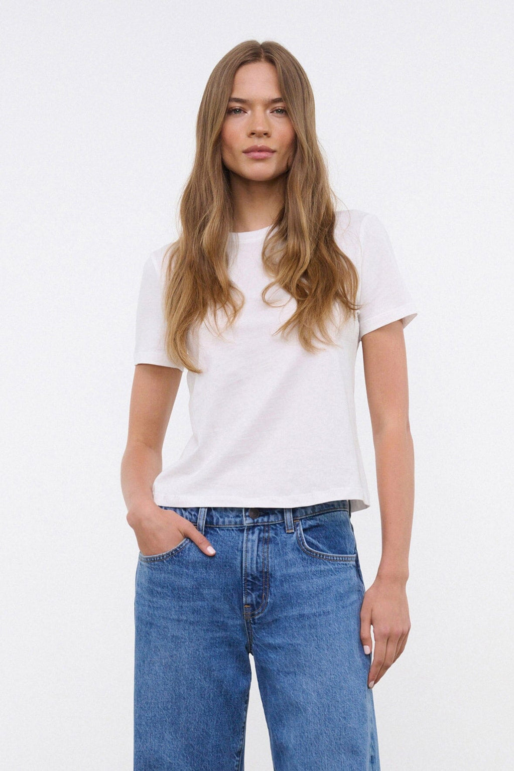 CREW NECK T SHIRT | WHITE